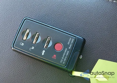 2014 Subaru Outback 2.5I Limited z USA, uszkodzony, nr VIN 4S4BRCPC3E3239267